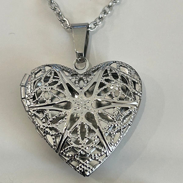 Assorted 16" Necklaces